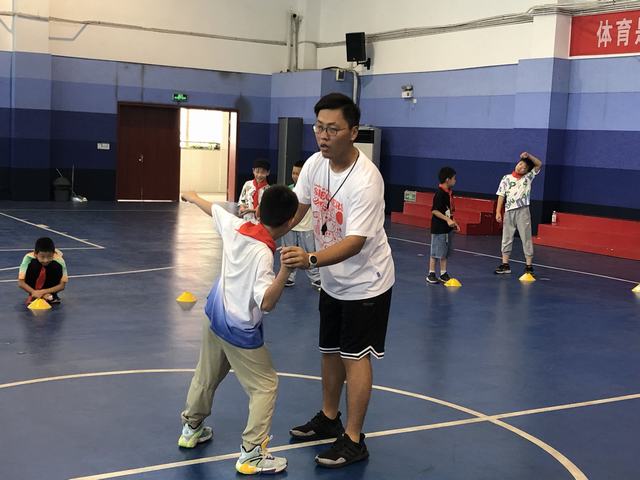 周浩1.jpg 周浩1.jpg