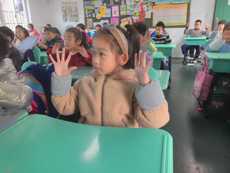 IMG_20231229_145221_BURST021.jpg IMG_20231229_145221_BURST021.jpg