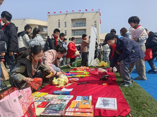 58A9EC9C25032B80C13E6C6C676F6C76.jpg 58A9EC9C25032B80C13E6C6C676F6C76.jpg