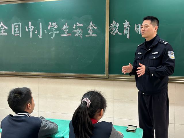 QQ图片20240325183813.jpg QQ图片20240325183813.jpg