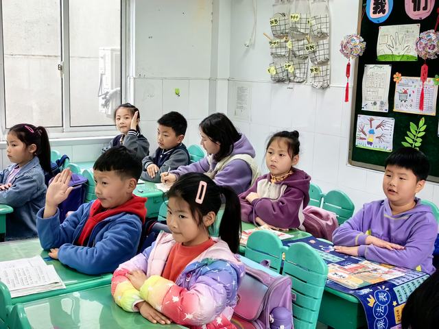 C0095457ADF59F4C94DA2EB95F279F3B.jpg C0095457ADF59F4C94DA2EB95F279F3B.jpg