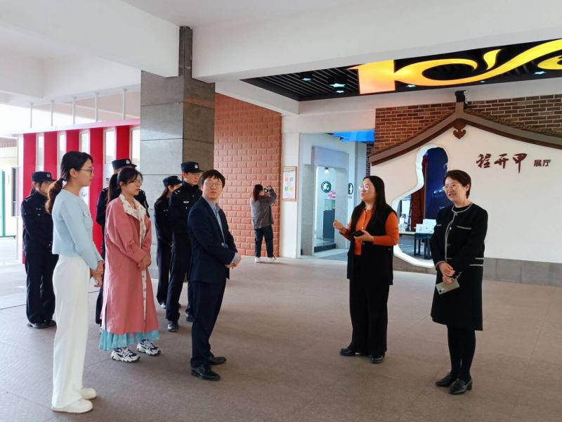 Z照片.jpg Z照片.jpg