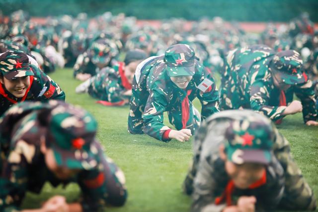 匍匐2.jpeg 匍匐2.jpeg