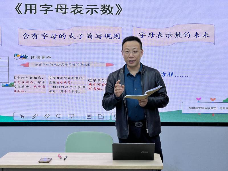 IMG_0951.JPG IMG_0951.JPG