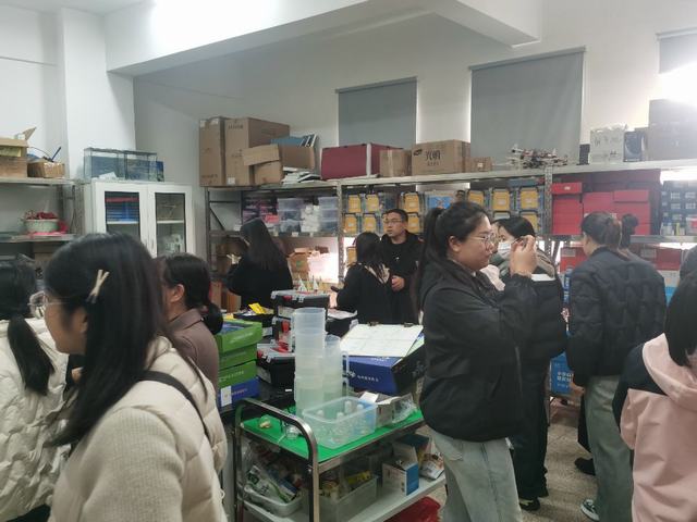 46C9F82E5B5D13437783A51B1CC67341.jpg 46C9F82E5B5D13437783A51B1CC67341.jpg