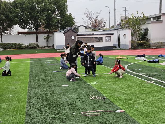 孙淑雨2.jpg 孙淑雨2.jpg