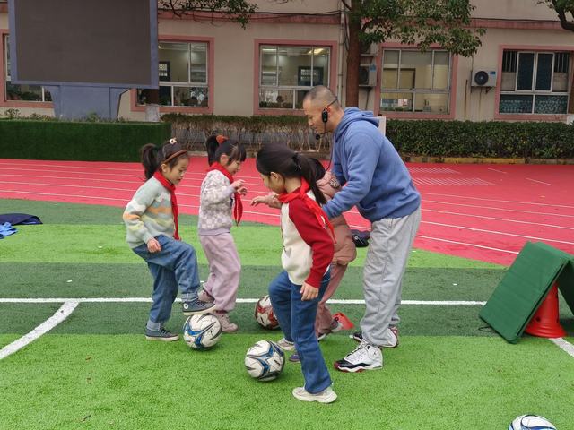 王绪升2.jpg 王绪升2.jpg