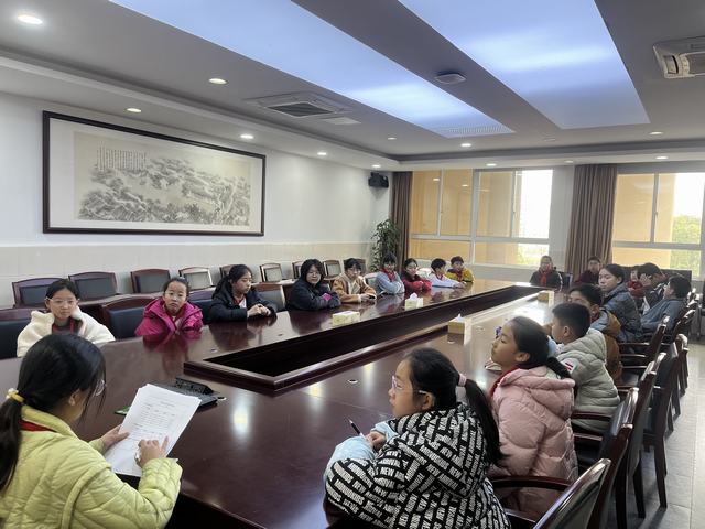 大队部期初会议 (2).JPG